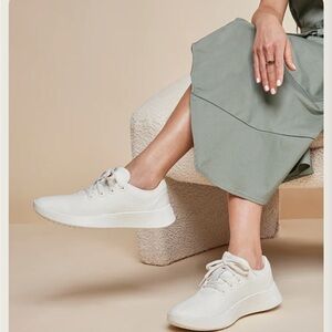 Allbirds Women's Wool Runner Go - Size 9.5